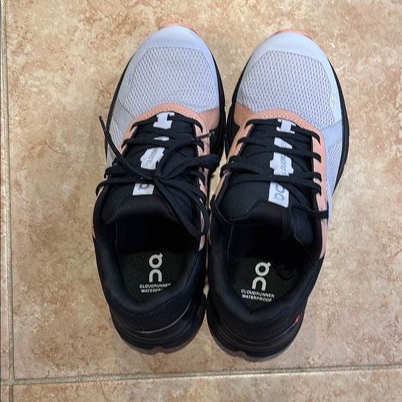 On Running Women's Athletic Shoes - Black, Pink, and Gray - Picture 8 of 9